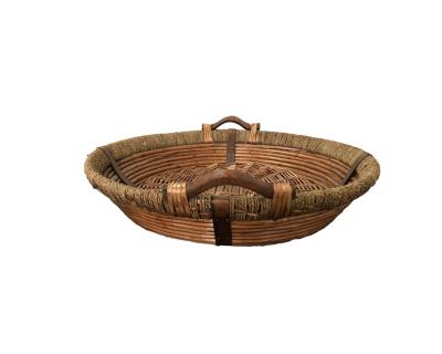 China Customized material eco-friendly size wicker basket decoration cake decorating tools basket nantucket basket for sale