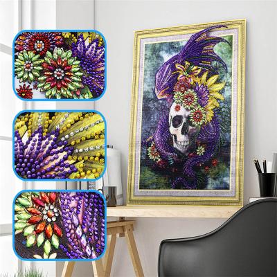 China Abstract Special Shape Diamond Painting Custom Photo of Shantou 5D Crystal Diamond DIY for sale