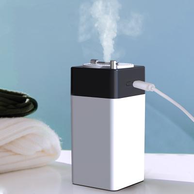 China Hot Selling Mini Ultrasonic Diffuser Bottle Air Car Home Portable Humidifier for sale