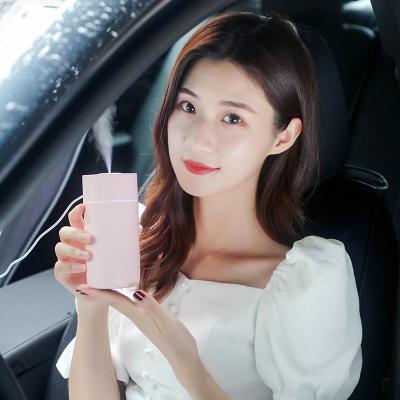 China Car Factory Wholesale Success Cute Portable Usb Mini Car Diffuse Ultrasonic Air Humidifiers for sale