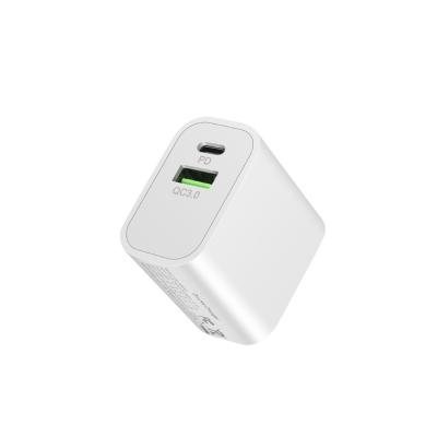 China 2021 type c portable wall charger palladium 20w travbl mobile phone mobile phone 2021 fast charging charger for sale