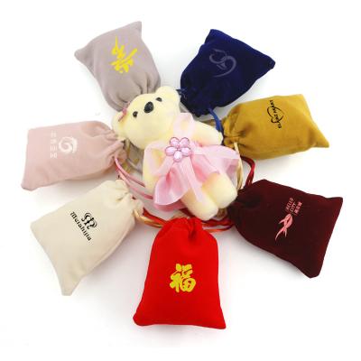 China Wholesale Recyclable/Washable/Portable Custom Printed Mini Jewelry Pouch Gift Bag Qualified Velvet Flannel Jewelry Pouch Bag With Custom Logo for sale