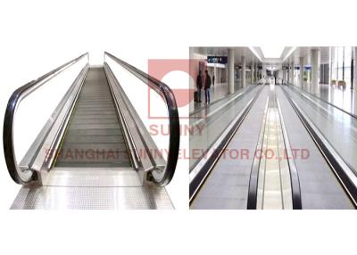 Chine Passage couvert mobile d'étape d'escalator d'acier inoxydable de centre commercial avec la parenthèse de balustrade à vendre