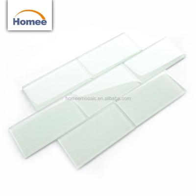 China Modern Custom Cool White Bathroom Subway Mosaic Tile Bathroom Glass Wall Tile Design for sale