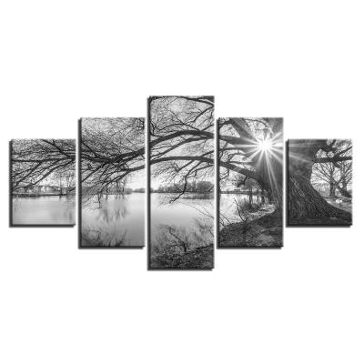 China Waterproof 5 Piece Large Lakeside Trees Paintings Black White Natural Landscape Wall Pictures Modern Art for sale