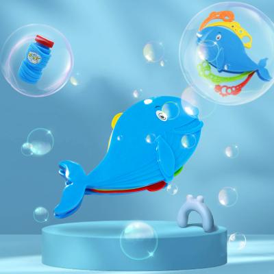 China 100% Original Bubble Whale Holes First Interest Party Animal Bubble Wand Multi Culture Plastic Style Outdoor Game for sale