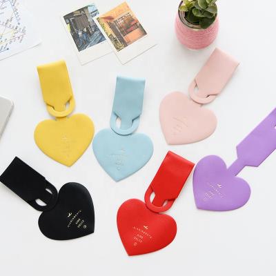 China Cartoon White Cheap Travel Airplane Heart Shape Leather Luggage Tag for sale