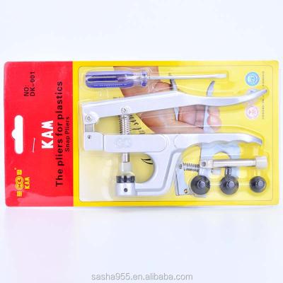 China KAM Plastic Buttons Sewing Tool Manual Pressure Attachment Forceps Plastic Resin Breaking Press Button Cloth Stud Machine Washable Press Button for sale