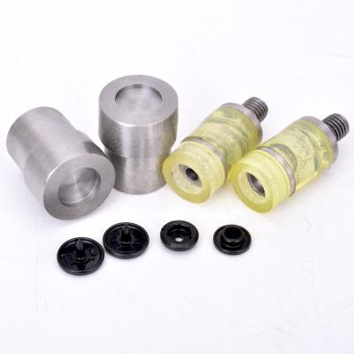 China T3T5T8 Plastic Dry Cleaning Snap Buttons Mold Snap Snaps Fasten Tool Installation Mold DIY Buckle Button Die for sale