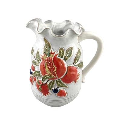 China Sustainable Luxury Gold Series HS Pomegranate Ceramic Painted Juice Jug Fade Ceramic Jug Pitcher With Handle for sale