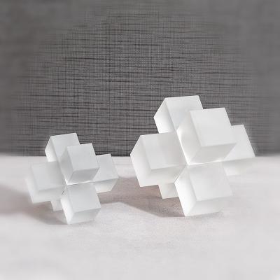 China Creative Crystal Geometric Crafts Office Study Small Ornaments Light Luxury Simple Crystal Stone Cross Home Decorations for sale