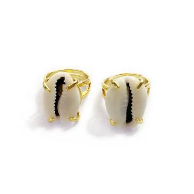 China Natural Shell Rings Rings Natural Handmade Cowries Shell Jewelry With Real 24k Gold Plated Women Genuine Sea Shell Ring for sale