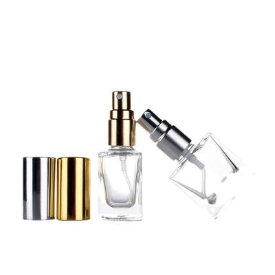 China Personal Care 15ml 30ml 50ml 100ml Luxury Transparent Square Spray Glass Perfume Bottle for sale