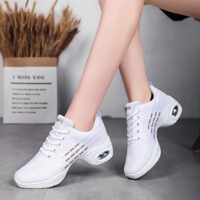 China Cushioning Professional Cheer Shoes Men Women Cheerleading Dance Campus Aerobics Training For Kids Fitness Progress Walking Shoes for sale