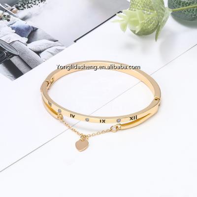 China High Quality ZINC ALLOY ZINC ALLOY Round Bangle Fashionable Women Bangles Engrave Logo Jewelry Accessory for sale