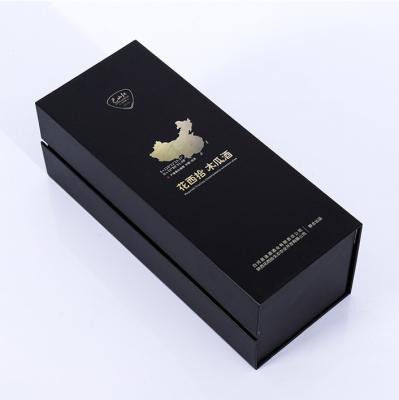 China Luxury Custom Logo Single Bottle Whiskey Handmade Gift Cardboard Paper Wine Packaging Box for sale