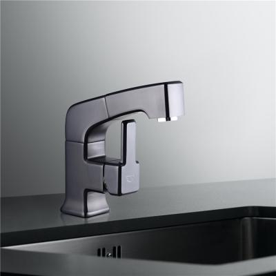 China Modern Sanitary Ware Matte Hole Metered Black Single Bathroom Faucets Pull Out Basin Faucets for sale