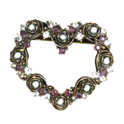 China Wholesale Price Unique Italian Elegant Hot Selling Professional Pearl Luxury Women Brooches For Birthday for sale