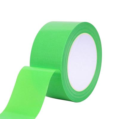 China Customizable PE Cloth Base Tape Wholesale Tear Off No Residual Glue Designed For Door And Window Protection for sale