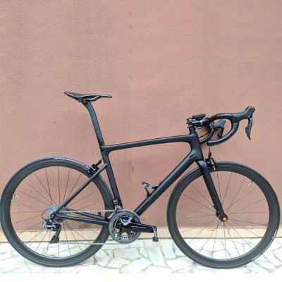 China High Quality Carbon Fiber Road Bike Black Color Carbon Complete Bike With Groupset Shimano R9100 22 Speed ​​Road Bicycle Cycling for sale