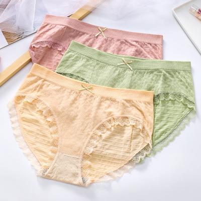 China AIPA Ladies Panties Breathable Nylon/Nylon Pants Japanese Lace Mid-Rise Cotton Crotch Briefs Seamless for sale