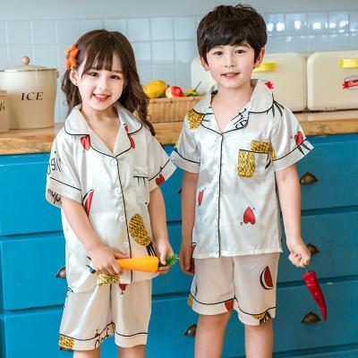 China Hot Selling QUICK DRY Children's Pajamas Boys and Girls Short Sleeve Cute Costume Nightgown for sale