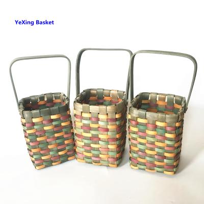 China Sustainable Hot Selling Colorful Hand - Woven Eco Friendly Chip Basket With Handle for sale