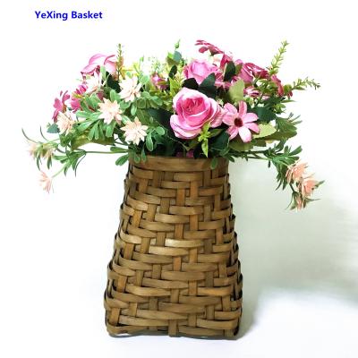 China Sustainable Handmade China Wall Hanging Chip Flower Baskets for sale