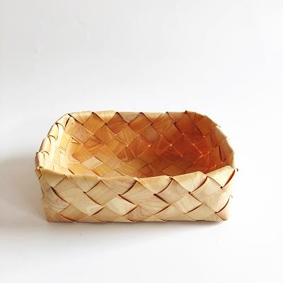 China Sustainable Plant Handmade Natural Color Chip Bread Basket for sale