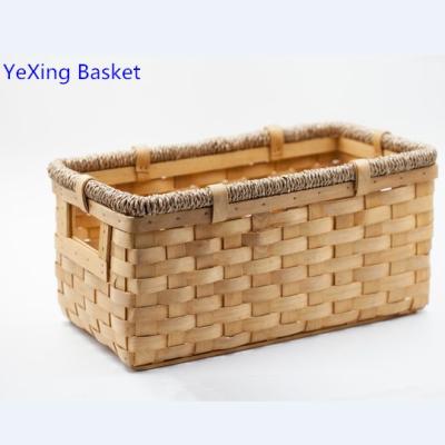 China Sustainable Hand Storage Chip Wooden Baskets Bamboo Weaving Baskets for sale