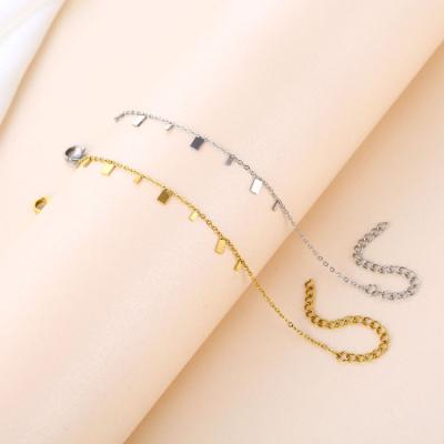 China Custom Stainless Steel Casual/Sporty Pendant Necklace Gold Logo Choker Chain Necklace For Women for sale