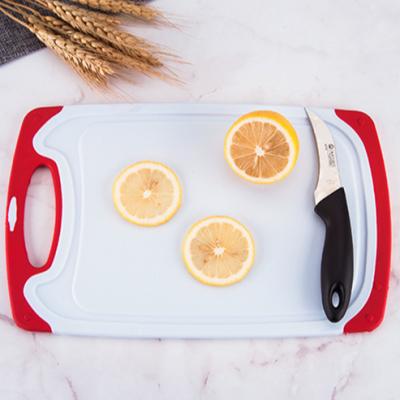 China Custom Kitchen Viable Three Piece Plastic Multifunctional Wall Hanging Chopping Cutting Board for sale