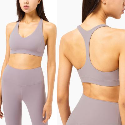 China Logo Running Vest Workout Crop Custom Breathable Tops Bra Set Sports Bra Black Fitness Women Spandex Yoga Leggings for sale