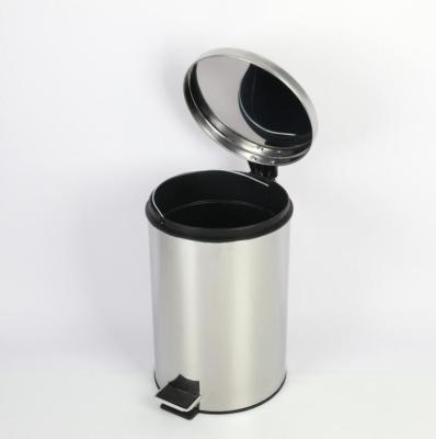 China Sustainable Wholesale Bathroom Stainless Steel Mini Trash Can Recycle Pedal Waste Bin for sale