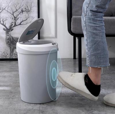 China Hot Selling Fashion Sensor Kitchen Auto Viable Automatic Smart Trash Can Vacuum Plastic Trash Can For Bathroom for sale