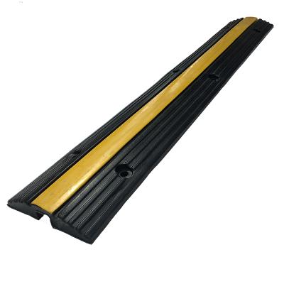 China Anti-pressure Drop Over Rope Floor Cable Protector Ramp for sale