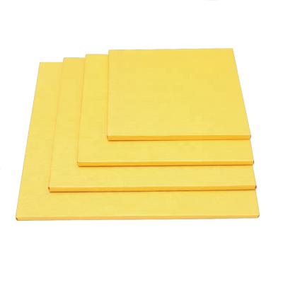 China Wholesale Waterproof Disposable Food Grade Gold Cake Drum 12mm Thickness Corrugated Cake Board for sale