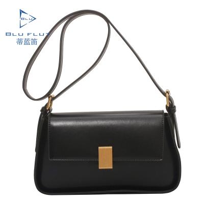 China No 2022 New Design Vintage Women Shoulder Genuine Leather Square Small Lady Bags Fashions Single Leather Swap Cross - Body Bag for sale