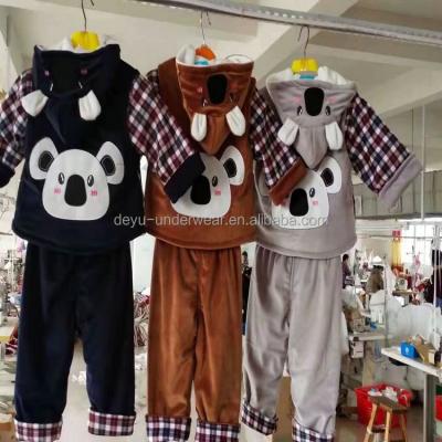 China 4.35 Dollars Breathable Pattern TD012 Ages 0-3 Years Good Quality 3 Pcs In One Winter Girls And Baby Boy Clothing Sets for sale