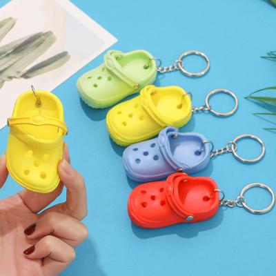 China New Idea Beach 3d Small Charm Rubber Mini Crocs Shoe Keychains With Cute Hole Key Chain Accessories for sale