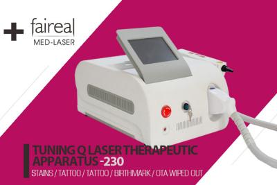 China Máquina de c4q conmutado del laser del ND Yag del equipo multifuncional de la belleza para el retiro del tatuaje en venta