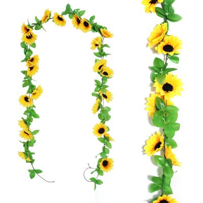 China Modern High Quality Living Room Decoration Artificial Flowers Sunflower Rattan Garden Decoration for sale