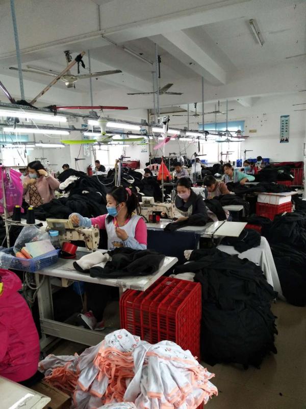 Verified China supplier - Quanzhou Liangqi Garment Weaving Co., Ltd.