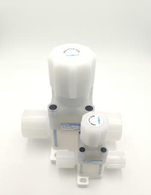 China Pharmaceutical PFA Valve Manual Diaphragm Actuator Valve Zero Leakage for sale