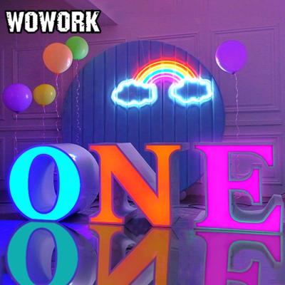 China 2022 WOWORK Fushun modern custom decoration birthday party event supplies led giant RGB number one table letter for baby shower for sale