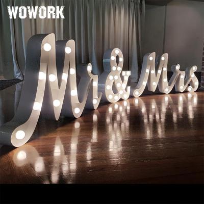 China 2022 WOWORK Waterproof Factory Backdrop Led Decoration 4ft Mr and Mrs Italy Marquee Letters Wedding Lights With Bulb for sale