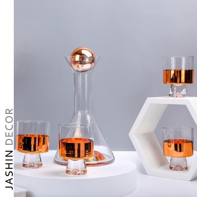 China Luxury Italian style living room wine decoration sample decanter wine glass light luxury set for sale