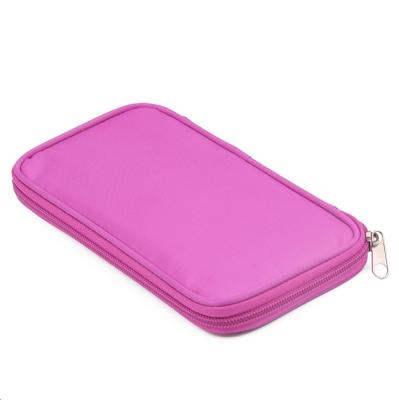 China Custom Polyester Zipper Pink Cosmetic Bags , Women's Makeup Bag With Brush Compartment for sale