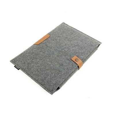 Chine 100% a senti l'ordinateur portable capitonné par poids léger mettre en sac/la couleur de gris de fermeture de bouton en métal de douille à vendre