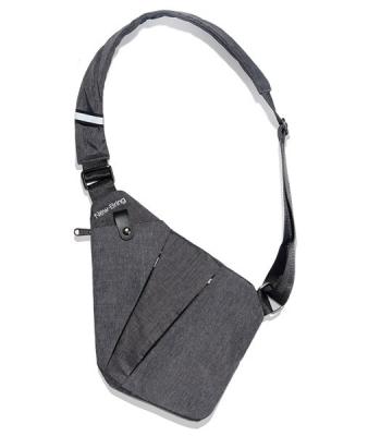 China Las bolsas de mensajero de encargo casuales de nylon de Crossbody para los hombres 30*22*15 cm en venta